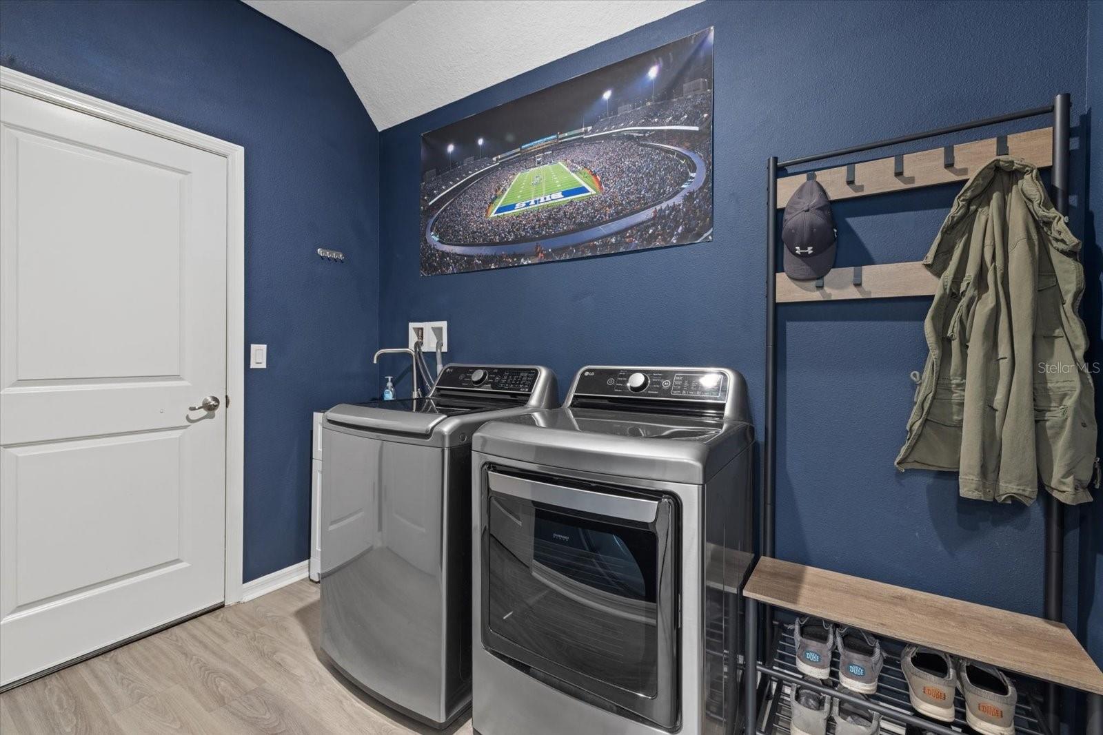 Image 26 of 38 For 11617 Woodleaf Drive