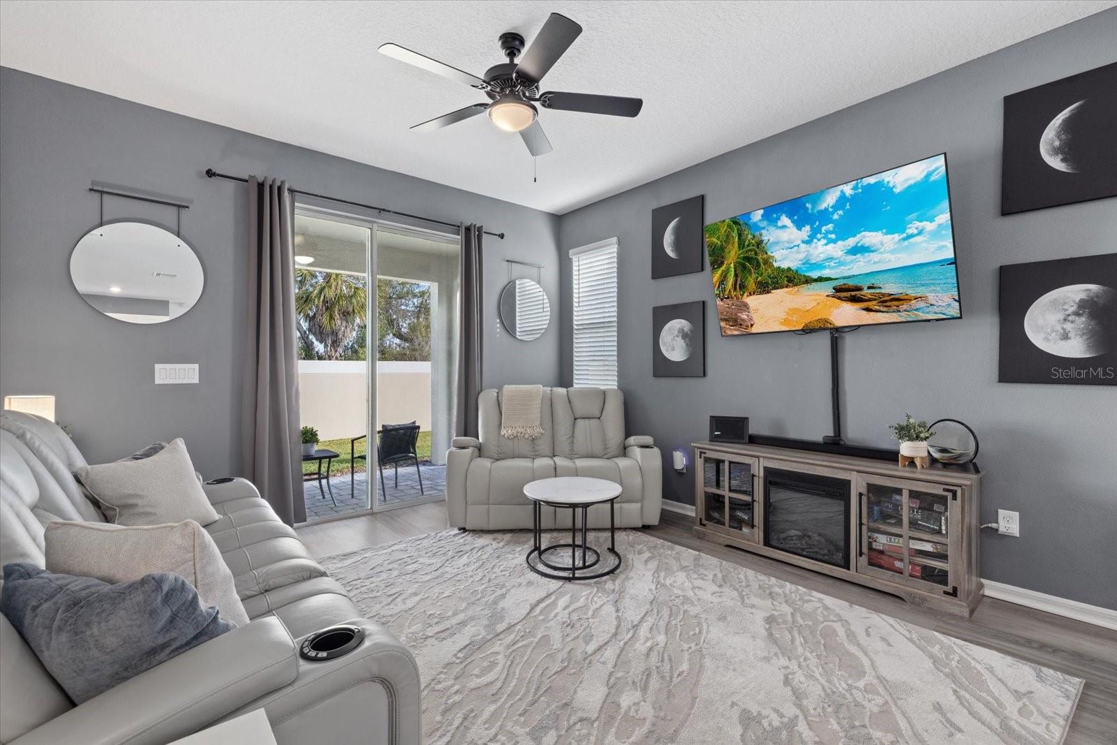 Image 9 of 38 For 11617 Woodleaf Drive