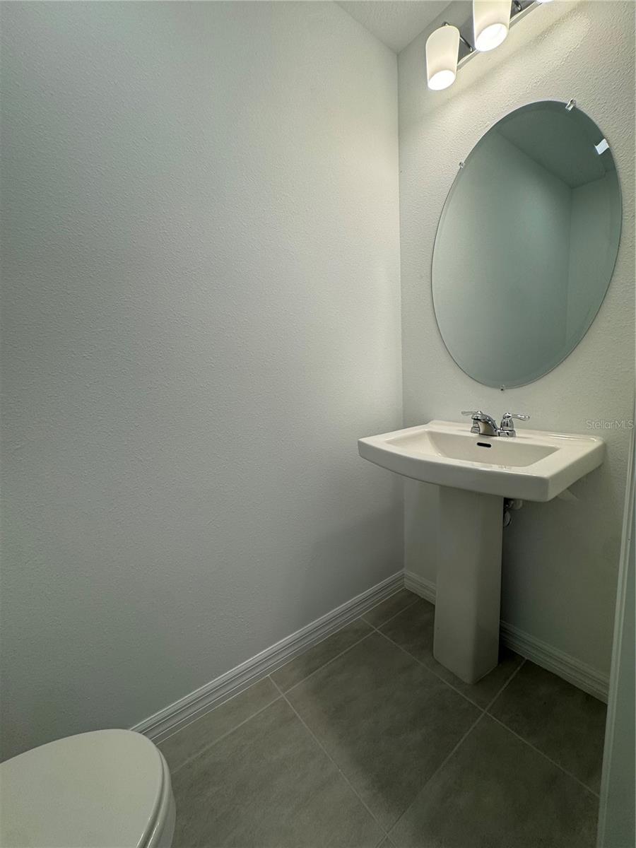 Image 25 of 34 For 8720 Daybreak Street