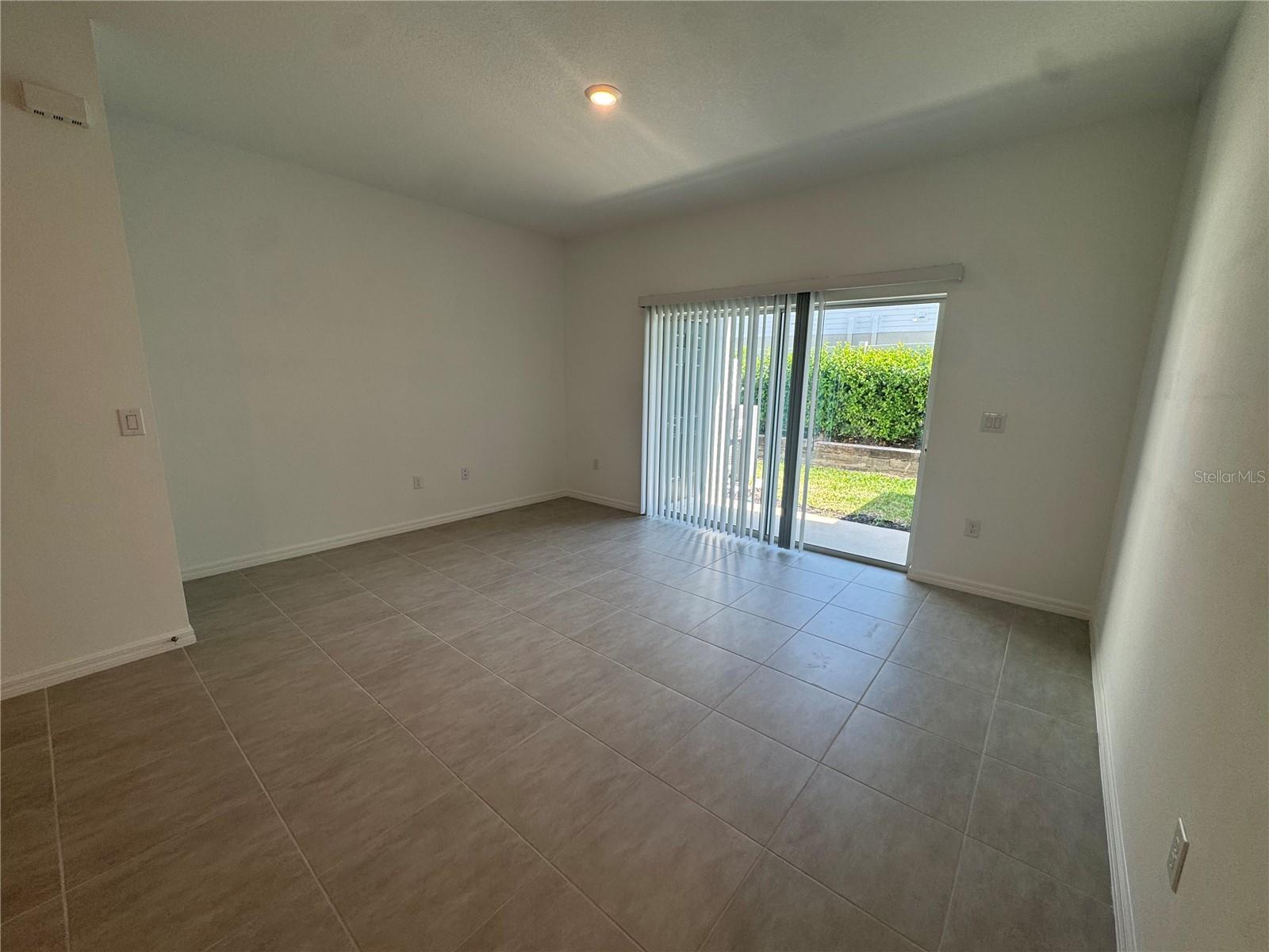 Image 6 of 34 For 8720 Daybreak Street