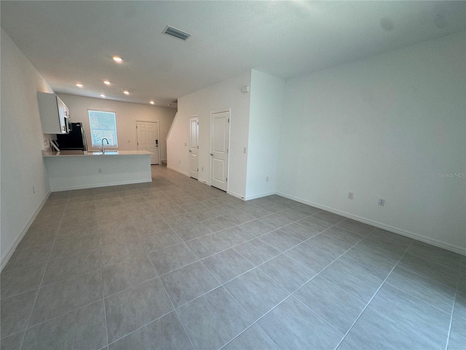 Image 8 of 34 For 8720 Daybreak Street