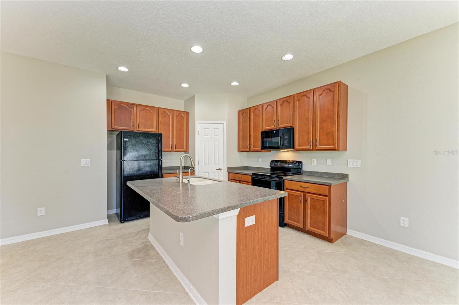 Image 12 of 63 For 7807 110th Avenue E