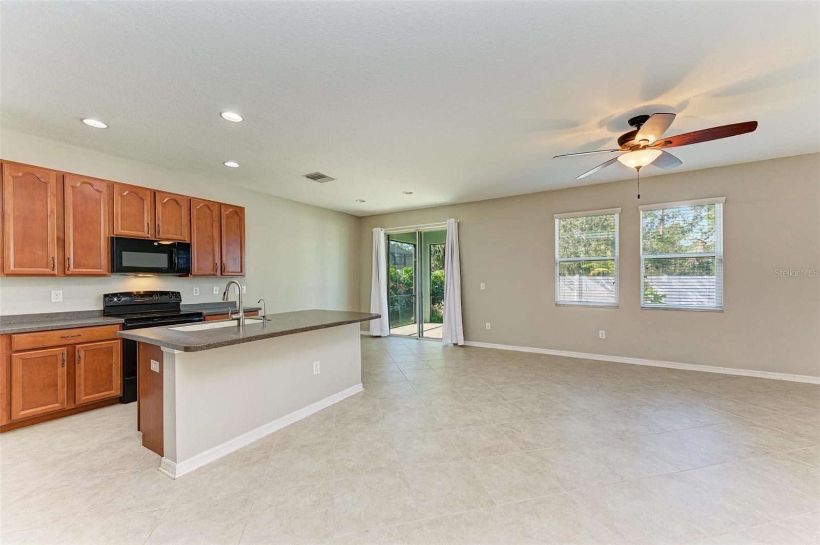 Image 13 of 63 For 7807 110th Avenue E