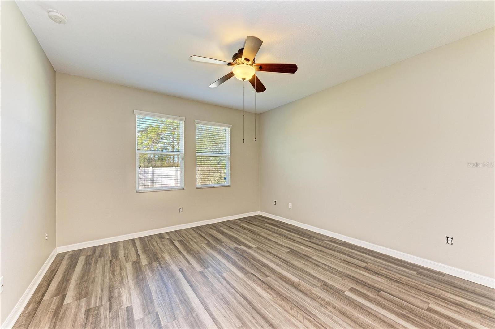 Image 14 of 63 For 7807 110th Avenue E