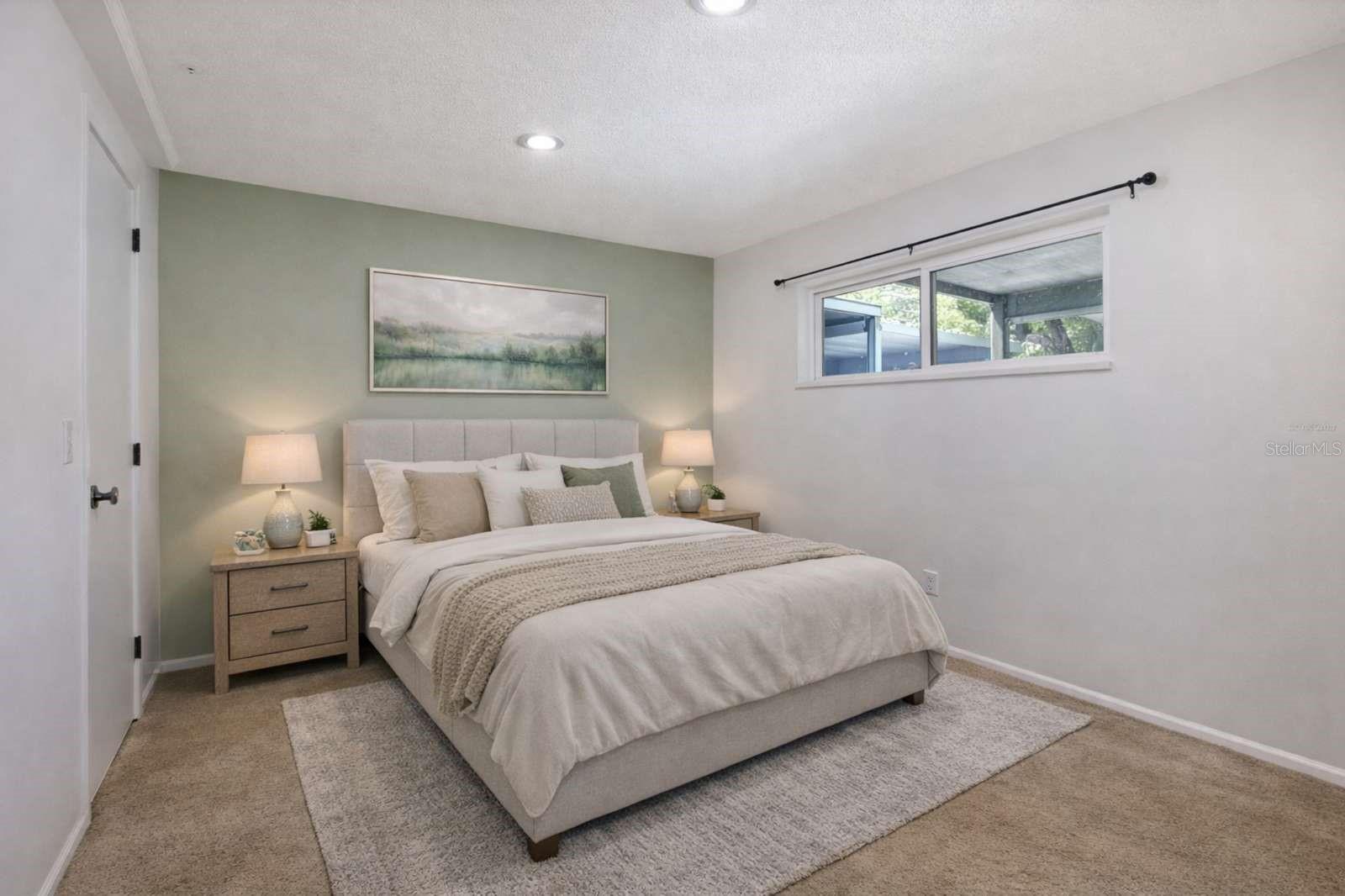 Image 16 of 39 For 4969 Village Gardens Drive 52