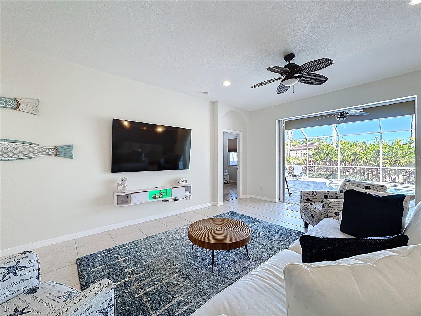 Image 13 of 52 For 5376 Levi Lane