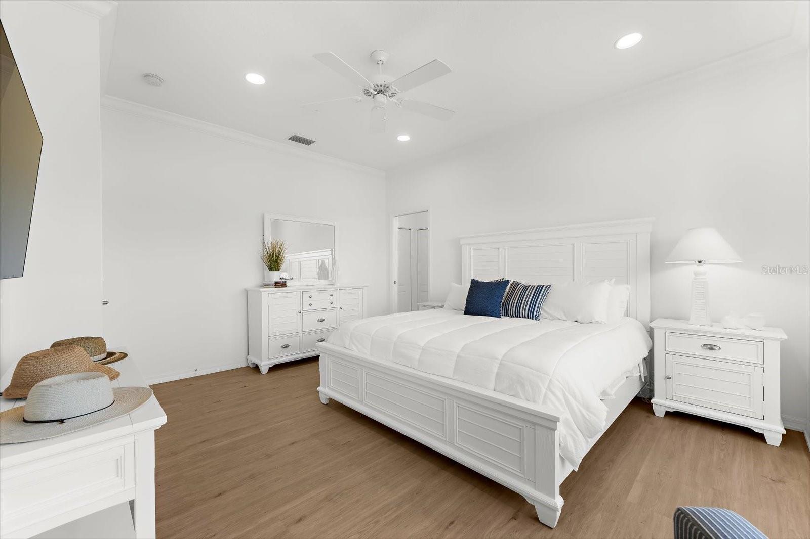 Image 33 of 91 For 4924 Mahogany Run Avenue