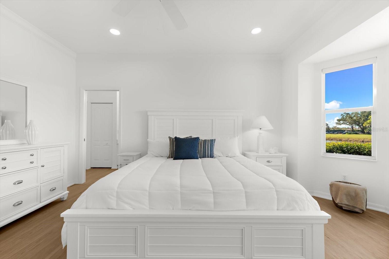 Image 35 of 91 For 4924 Mahogany Run Avenue