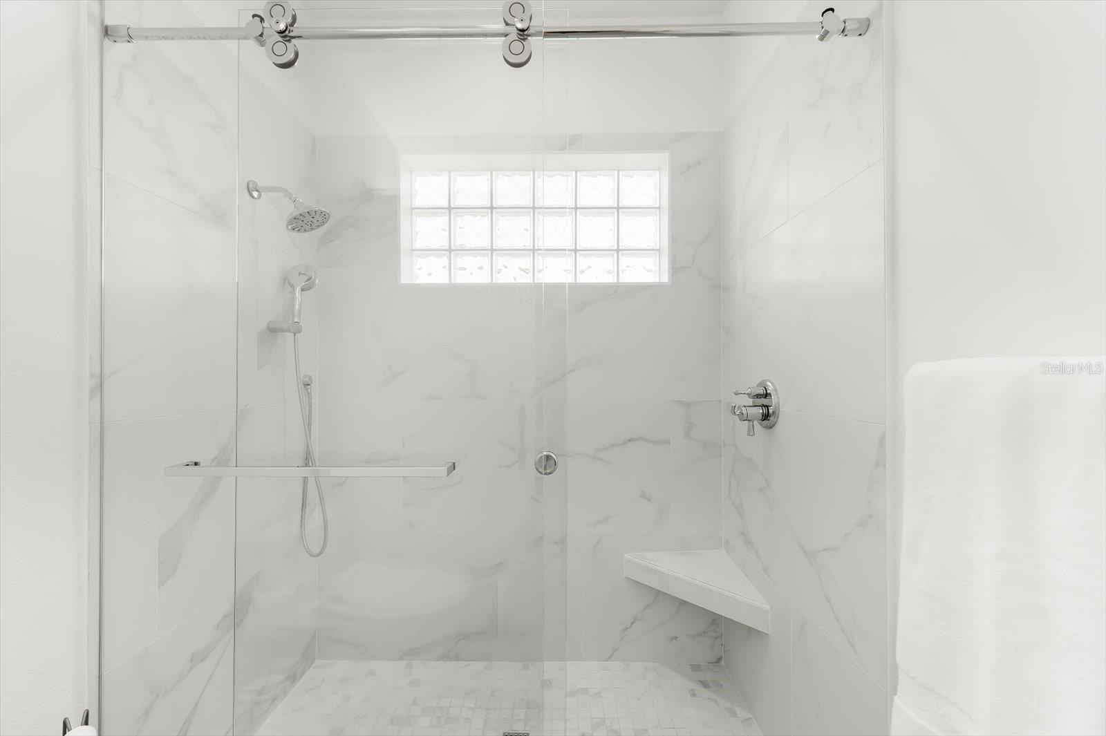 Image 39 of 91 For 4924 Mahogany Run Avenue