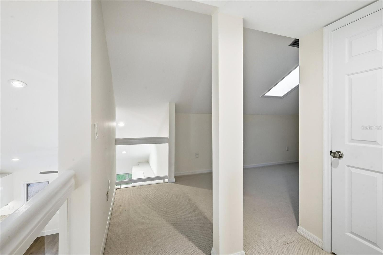 Image 18 of 42 For 61 Tidy Island Boulevard 61