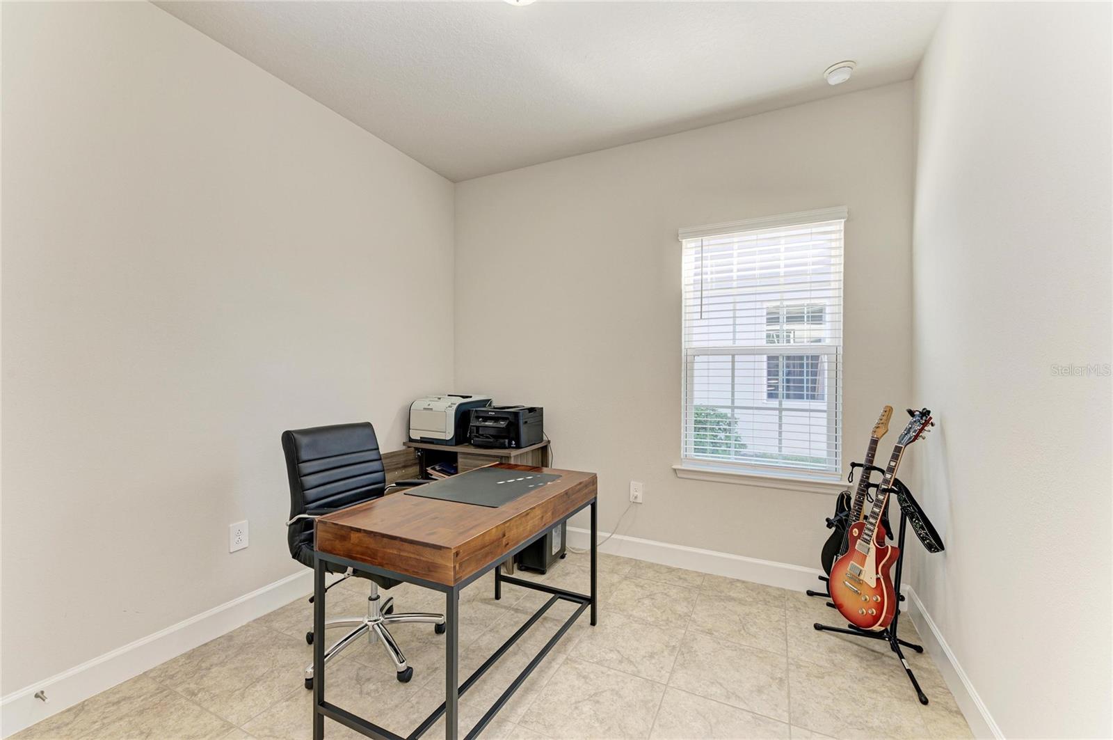 Image 21 of 28 For 4614 Pippin Lane