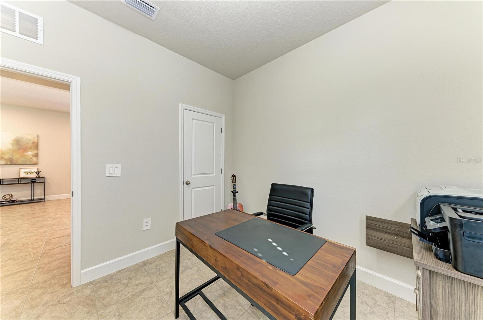 Image 22 of 28 For 4614 Pippin Lane