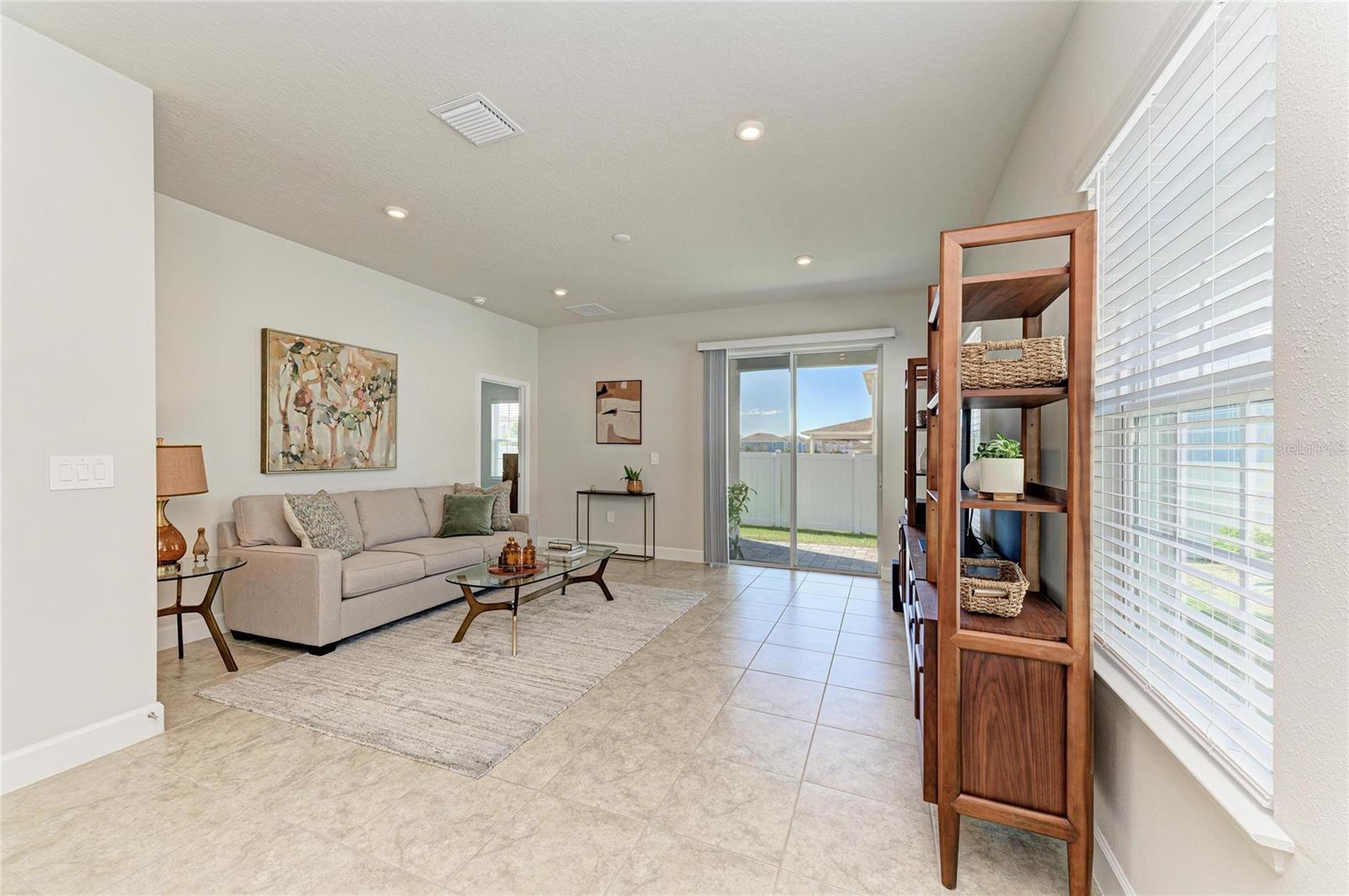 Image 9 of 28 For 4614 Pippin Lane