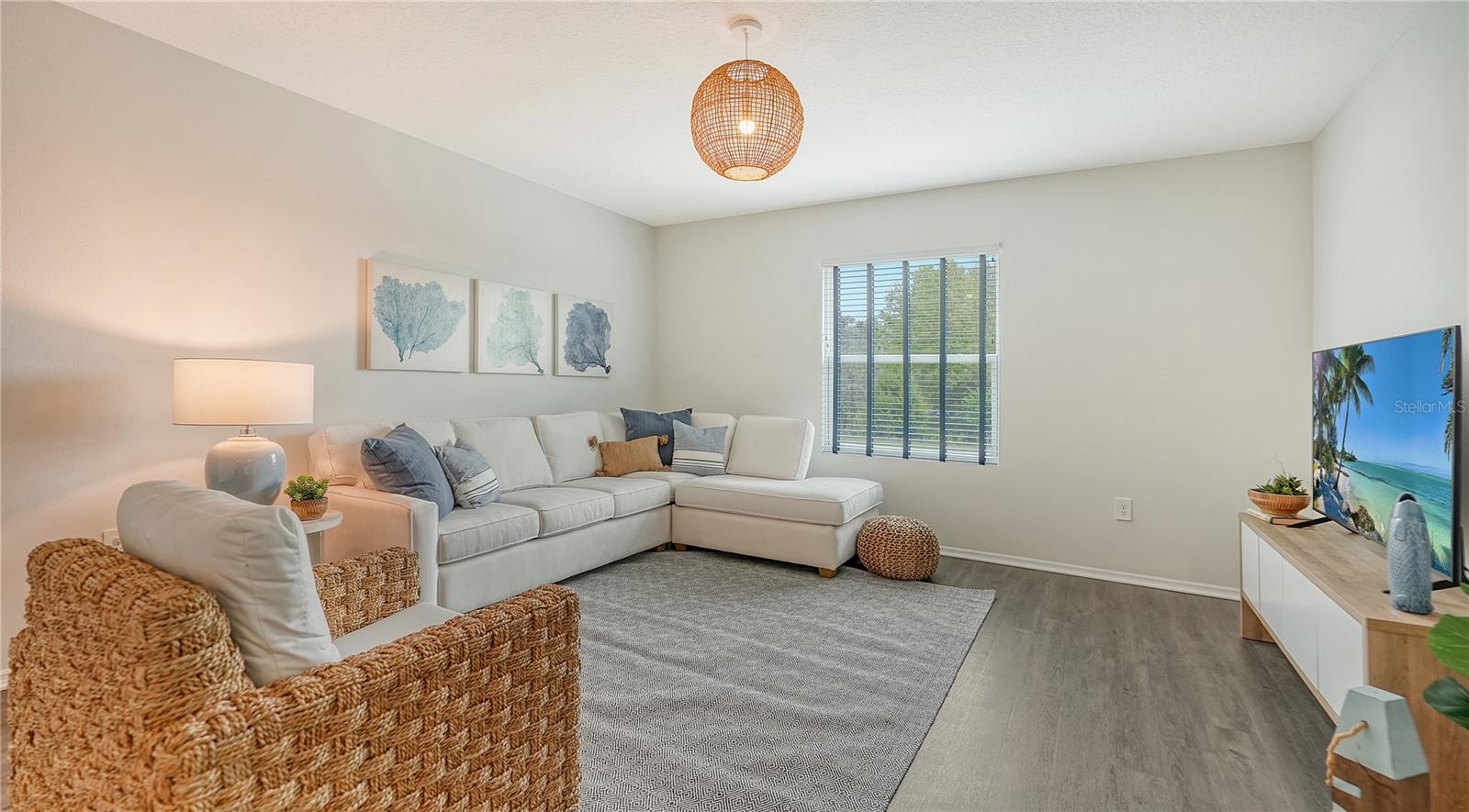 Image 7 of 20 For 4406 Hawthorn Avenue