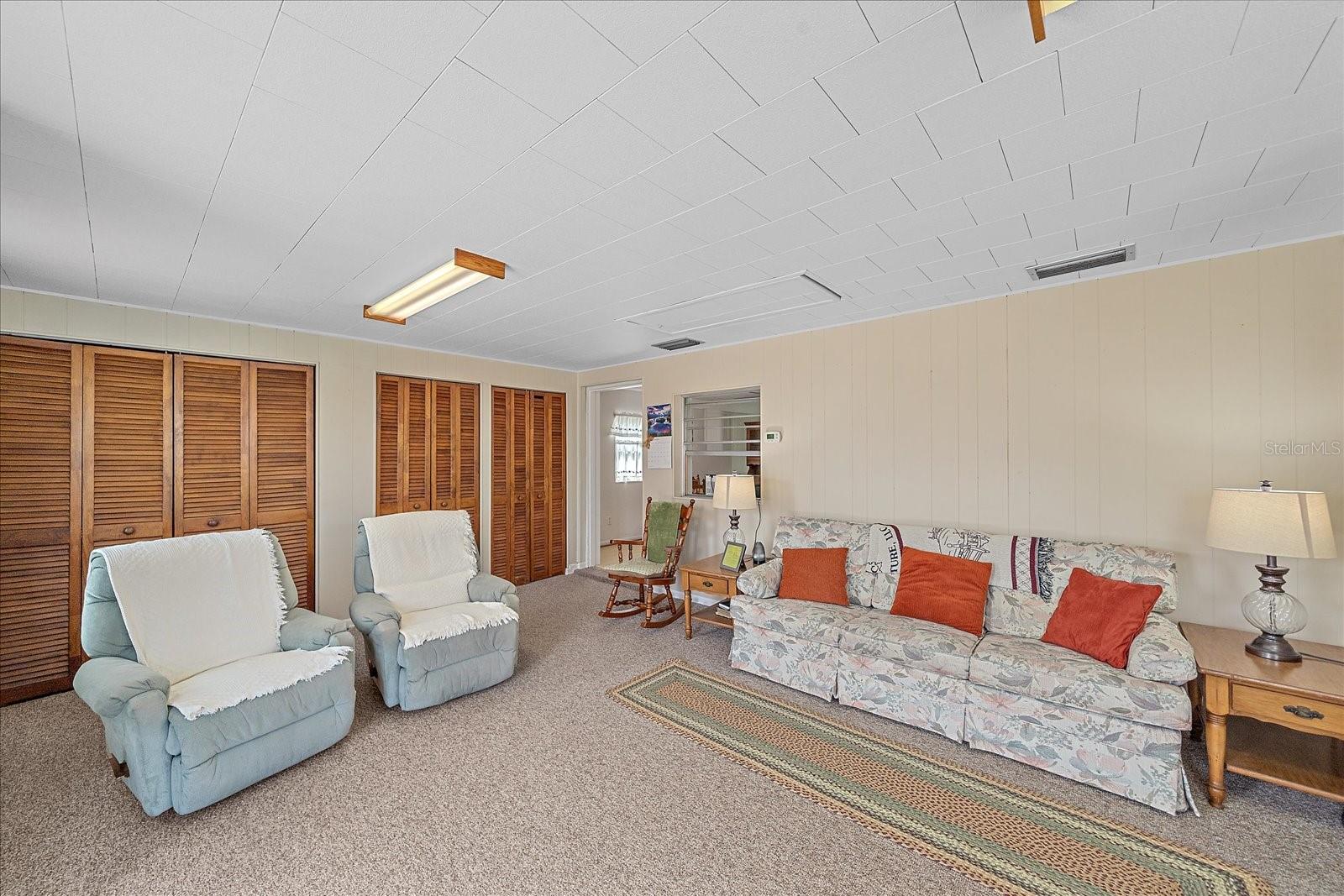 Image 18 of 43 For 1260 Yoder Avenue