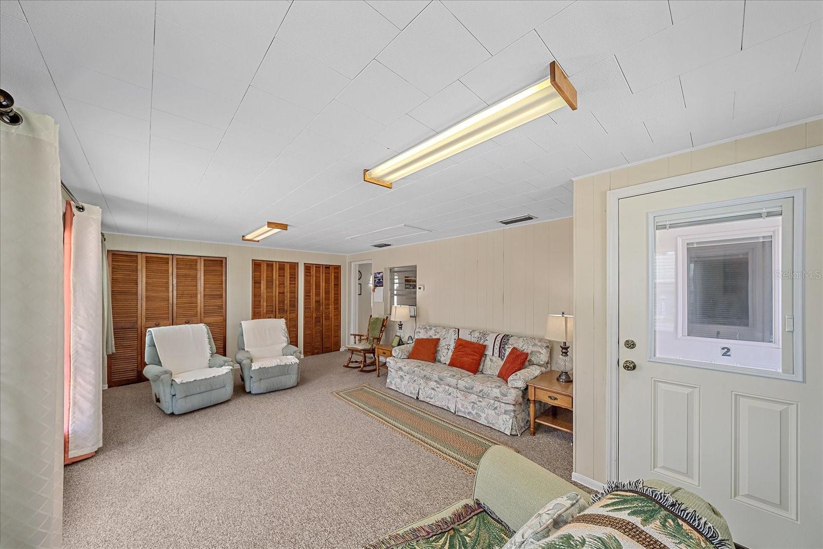 Image 19 of 43 For 1260 Yoder Avenue