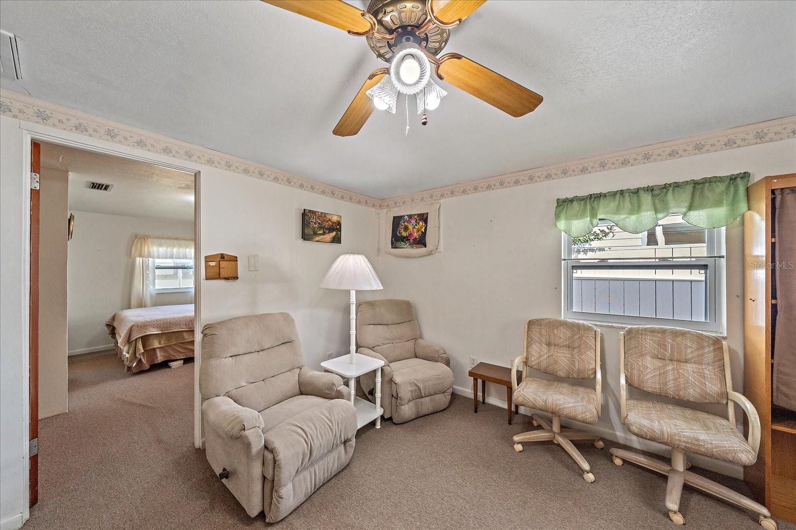 Image 24 of 43 For 1260 Yoder Avenue