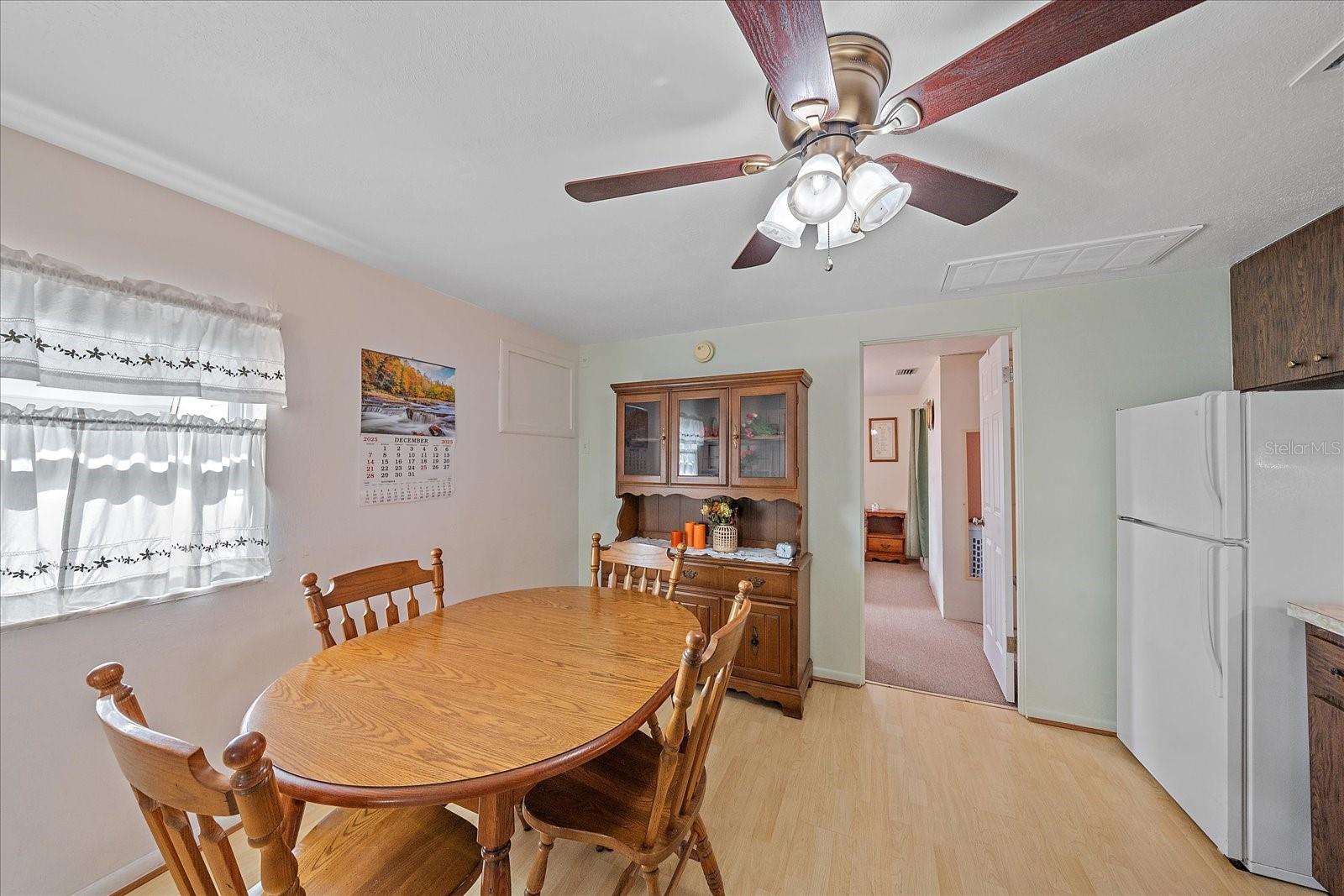 Image 39 of 43 For 1260 Yoder Avenue