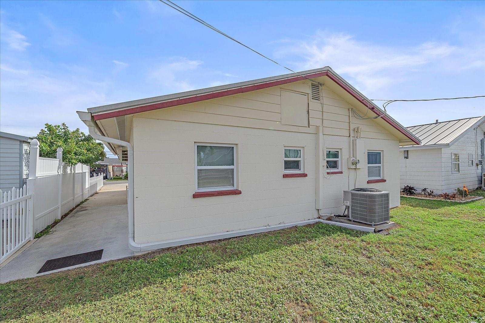 Image 7 of 43 For 1260 Yoder Avenue