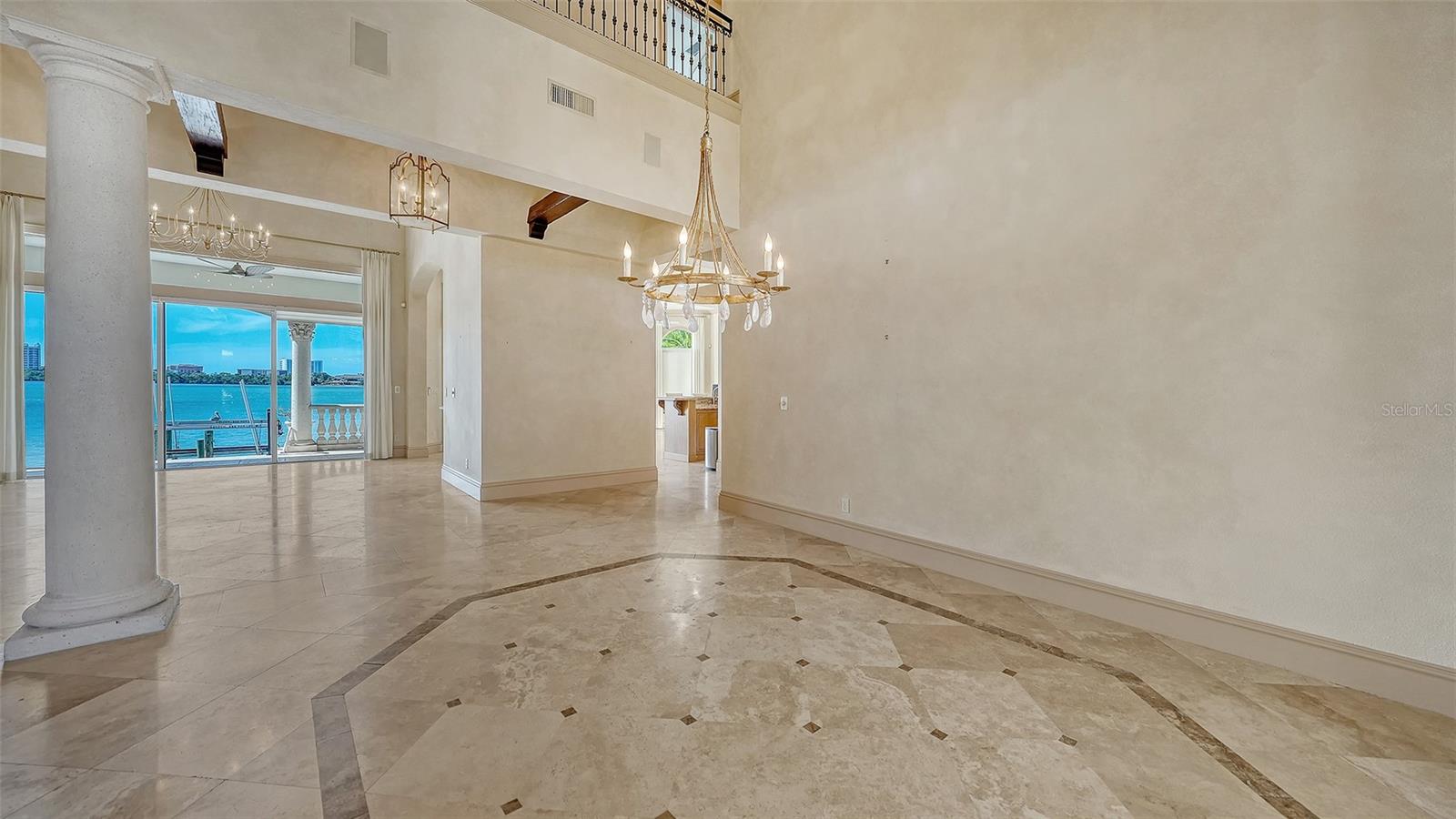 Image 15 of 82 For 570 Spoonbill Drive