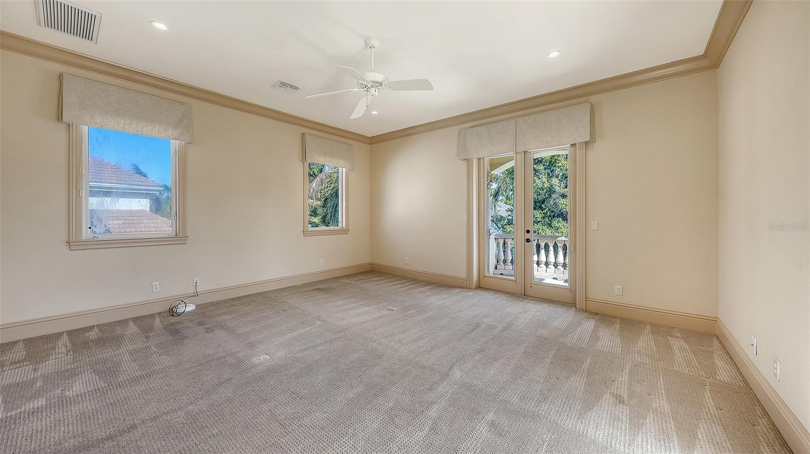 Image 45 of 82 For 570 Spoonbill Drive