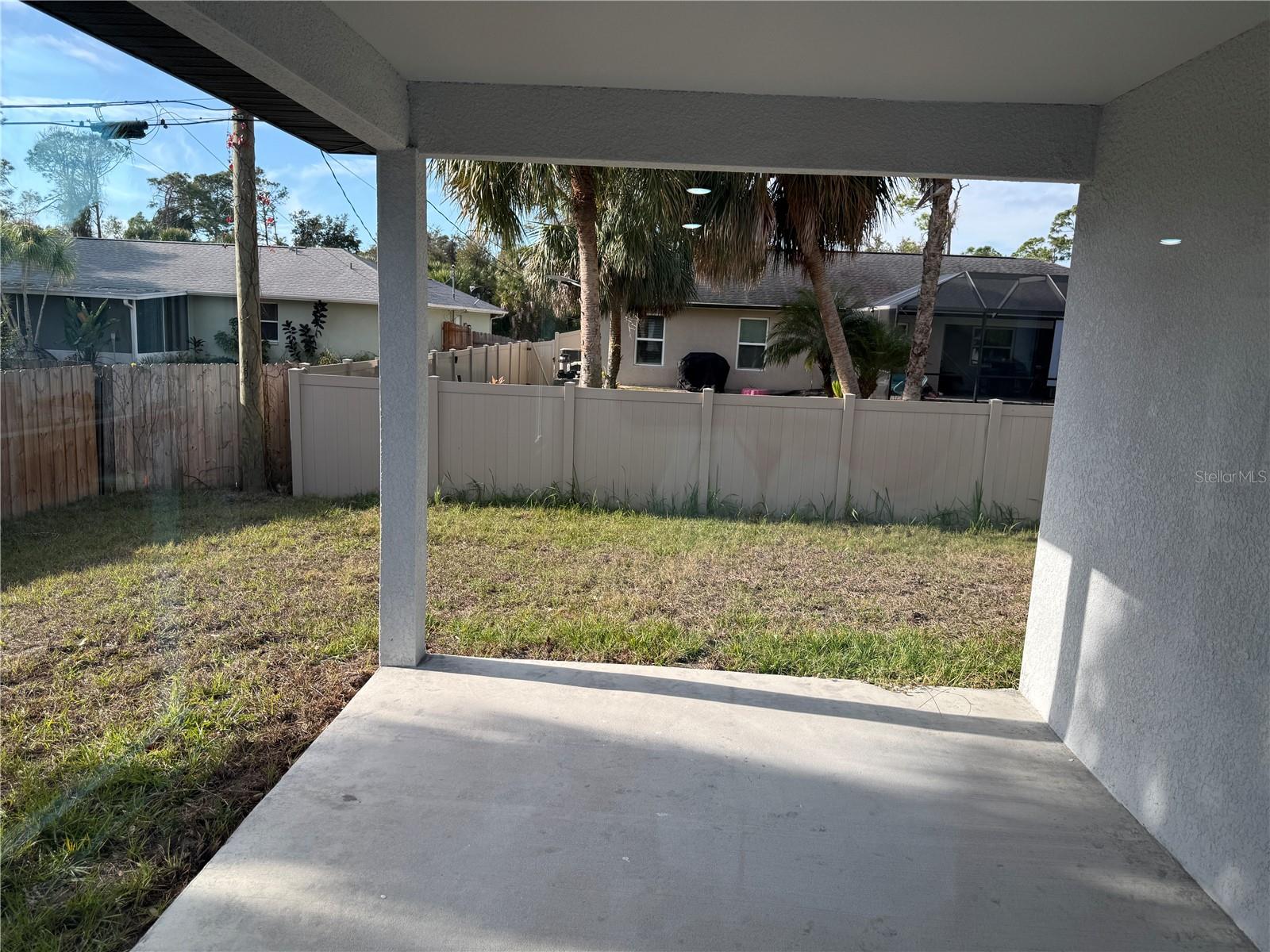 Image 23 of 30 For 2459 Oracle Lane