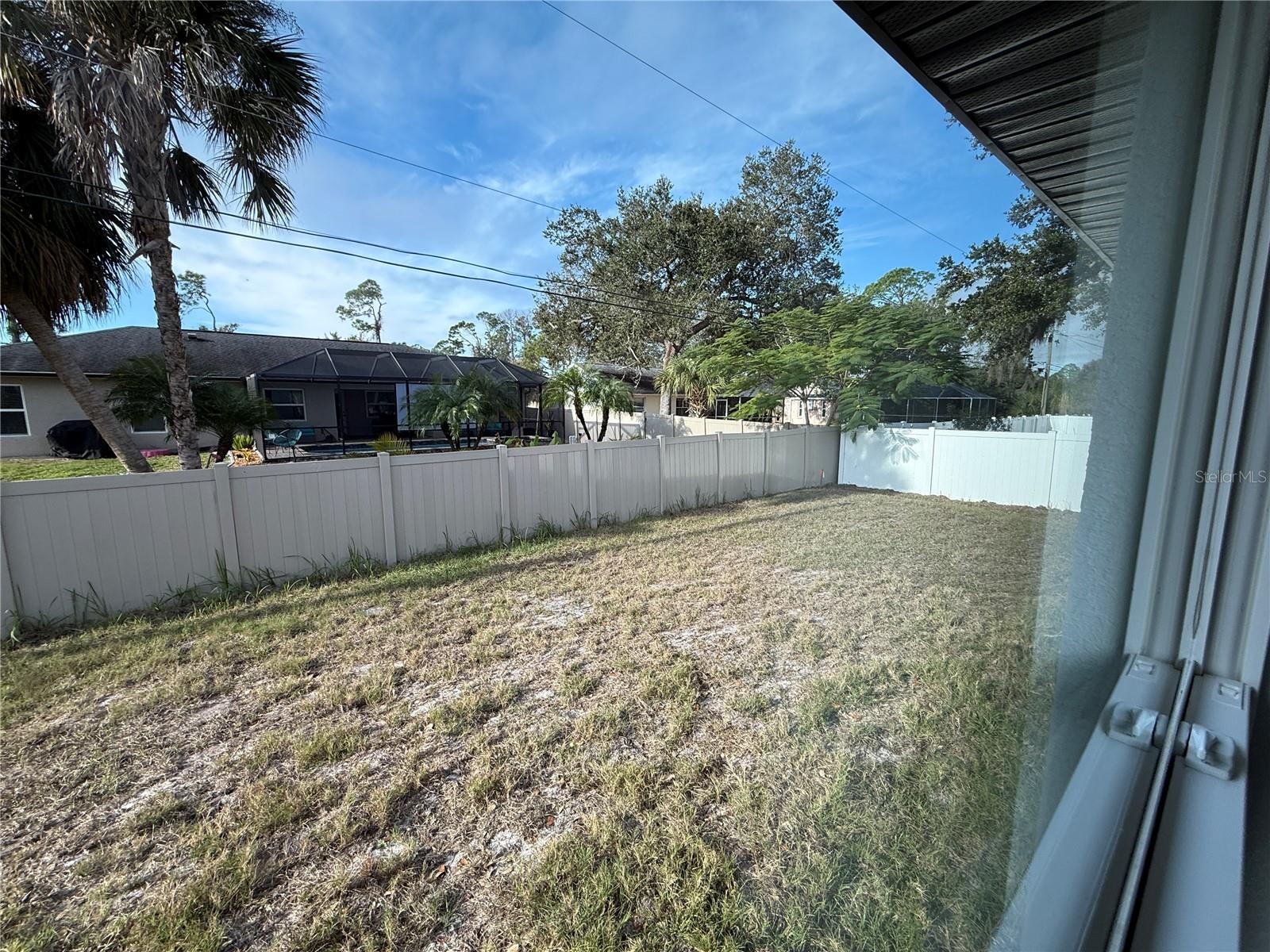 Image 24 of 30 For 2459 Oracle Lane