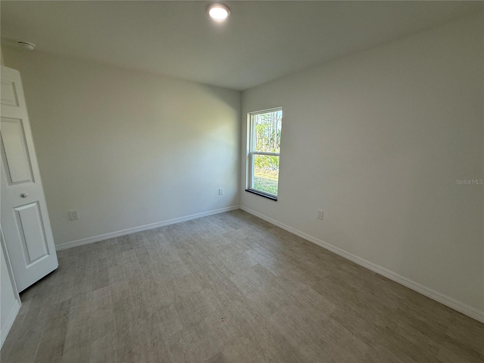 Image 13 of 27 For 3230 Worthington Avenue