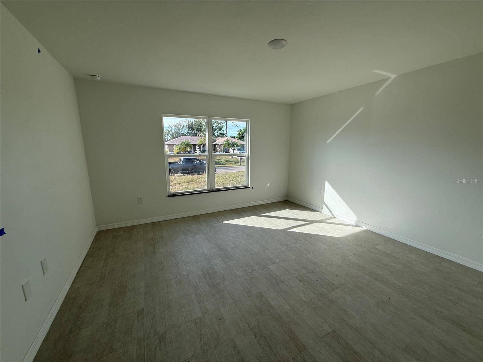 Image 8 of 27 For 3230 Worthington Avenue