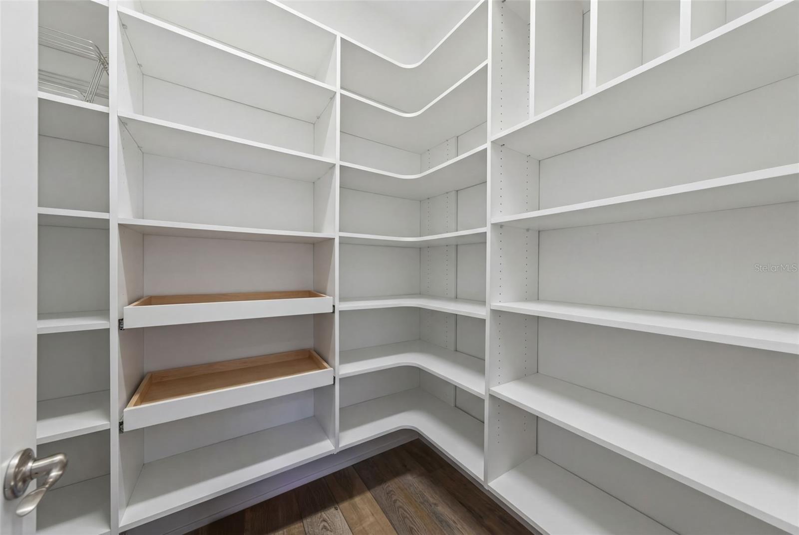 Image 24 of 90 For 8276 Redonda Loop