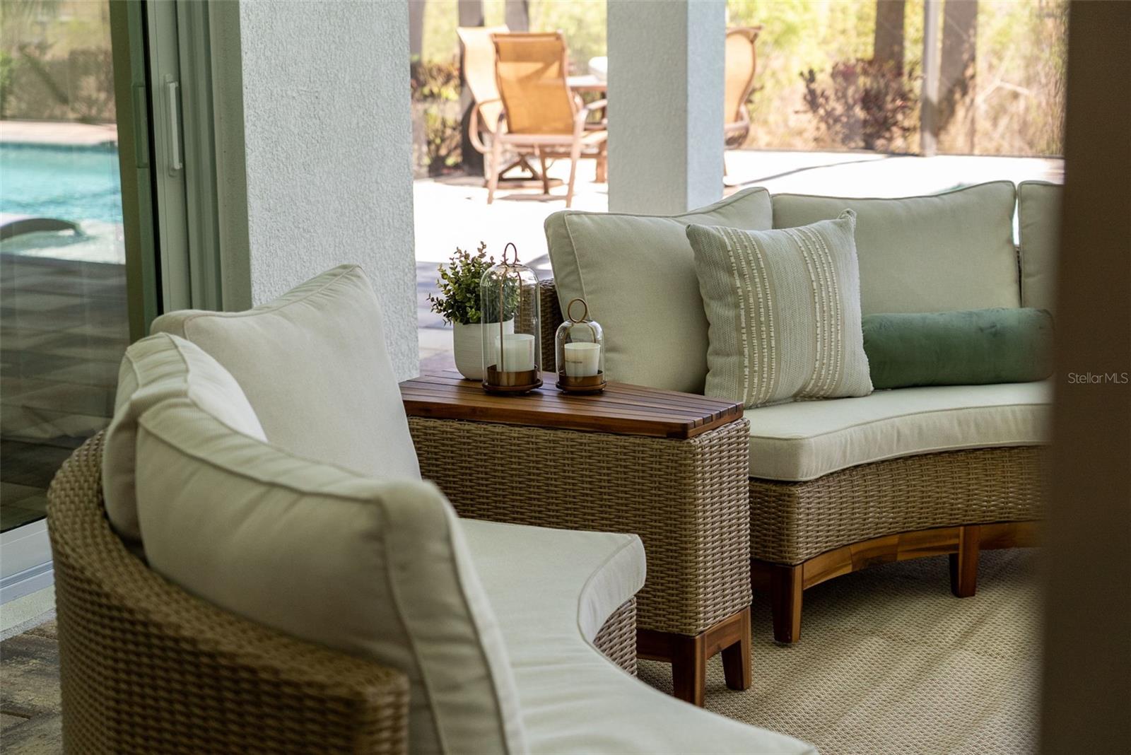 Image 32 of 90 For 8276 Redonda Loop