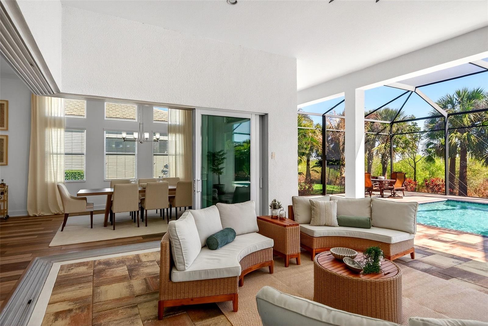 Image 33 of 90 For 8276 Redonda Loop