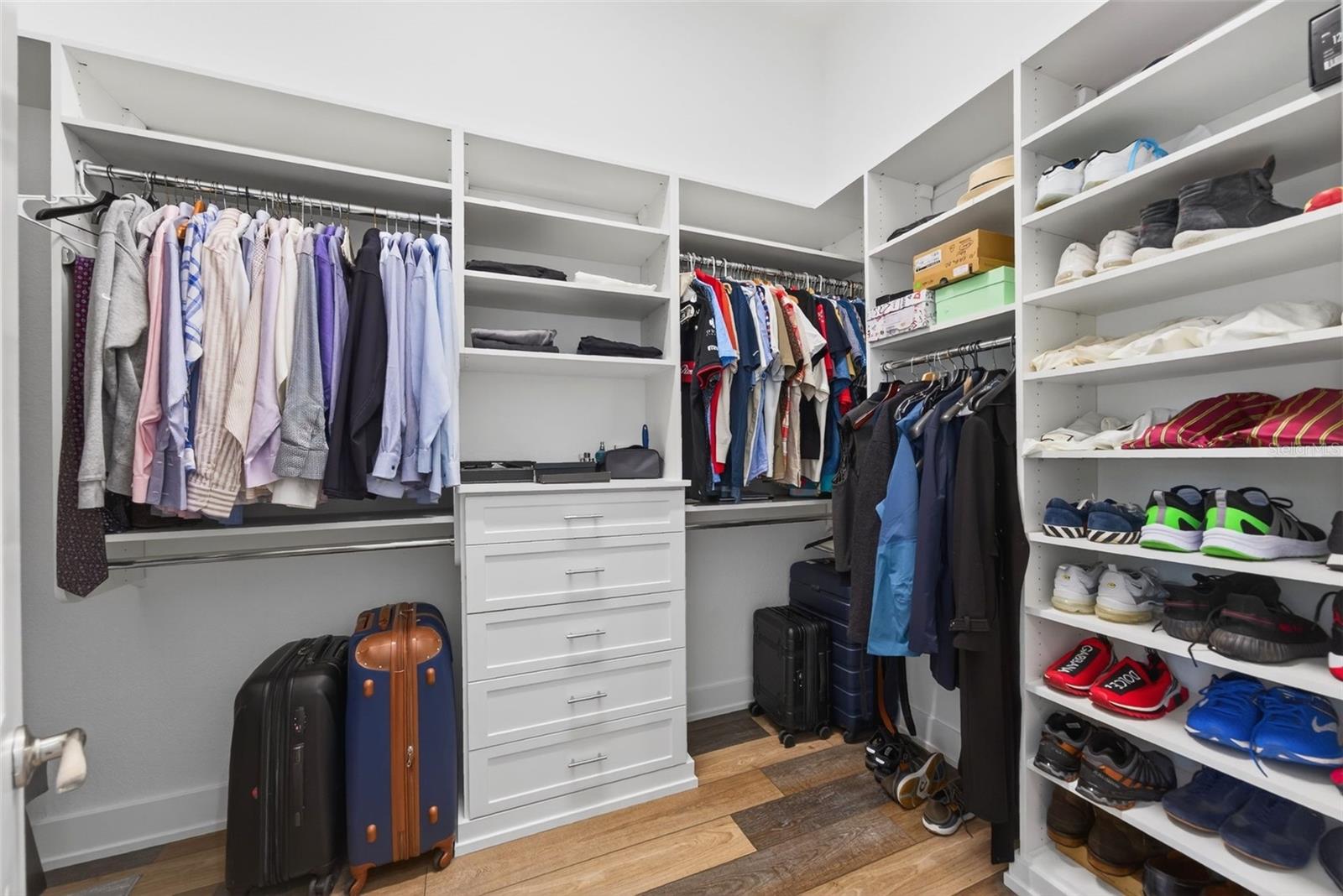 Image 53 of 90 For 8276 Redonda Loop