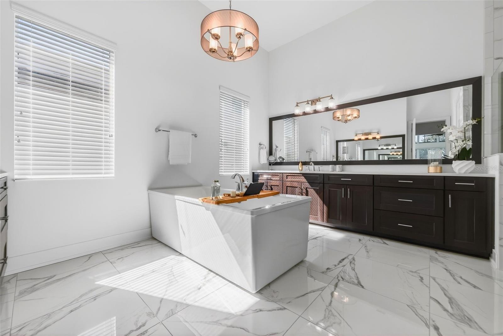 Image 55 of 90 For 8276 Redonda Loop