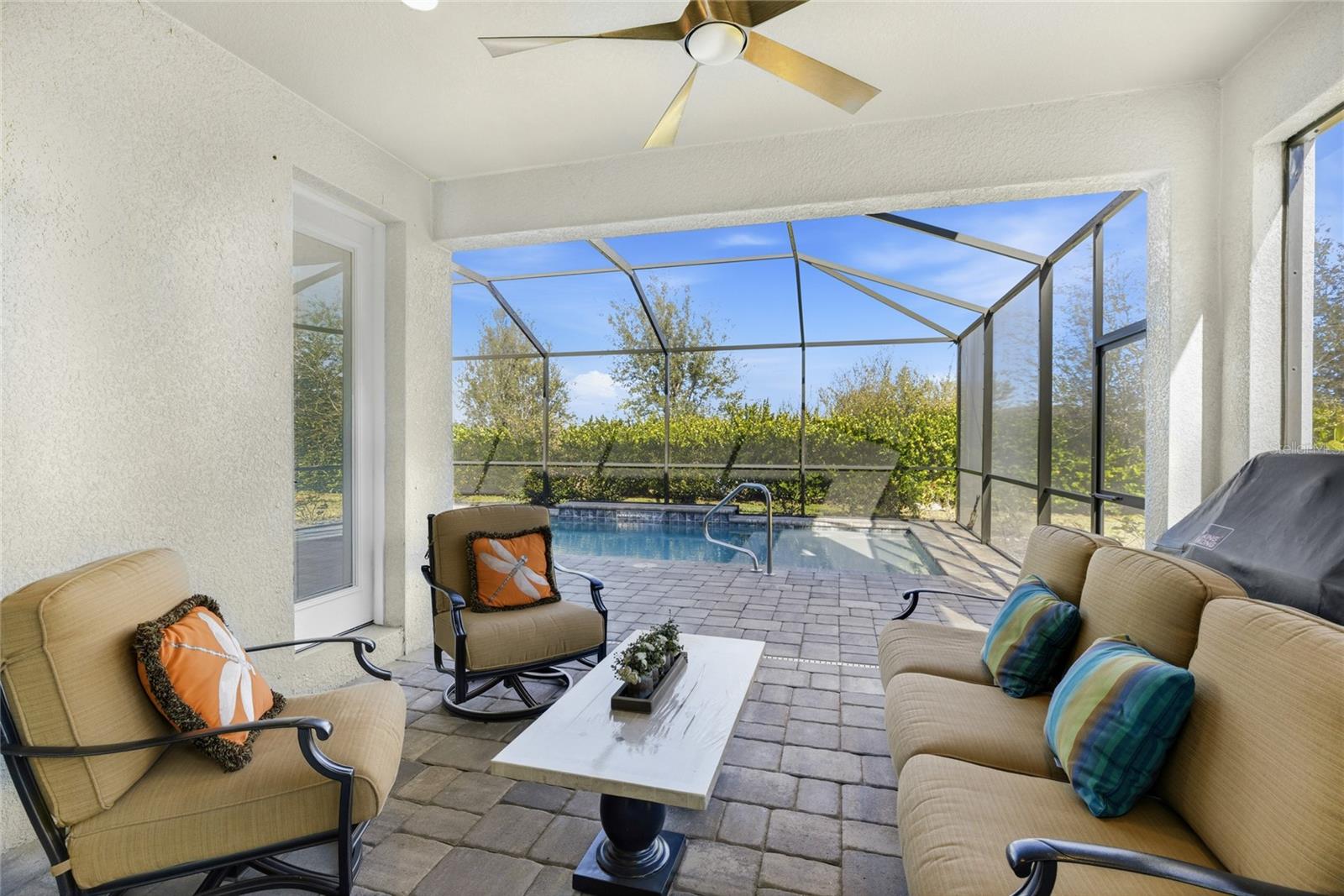 Image 16 of 45 For 4745 Antrim Drive