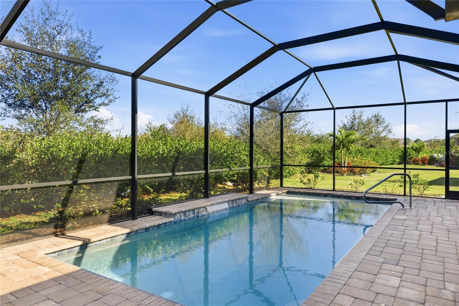 Image 18 of 45 For 4745 Antrim Drive