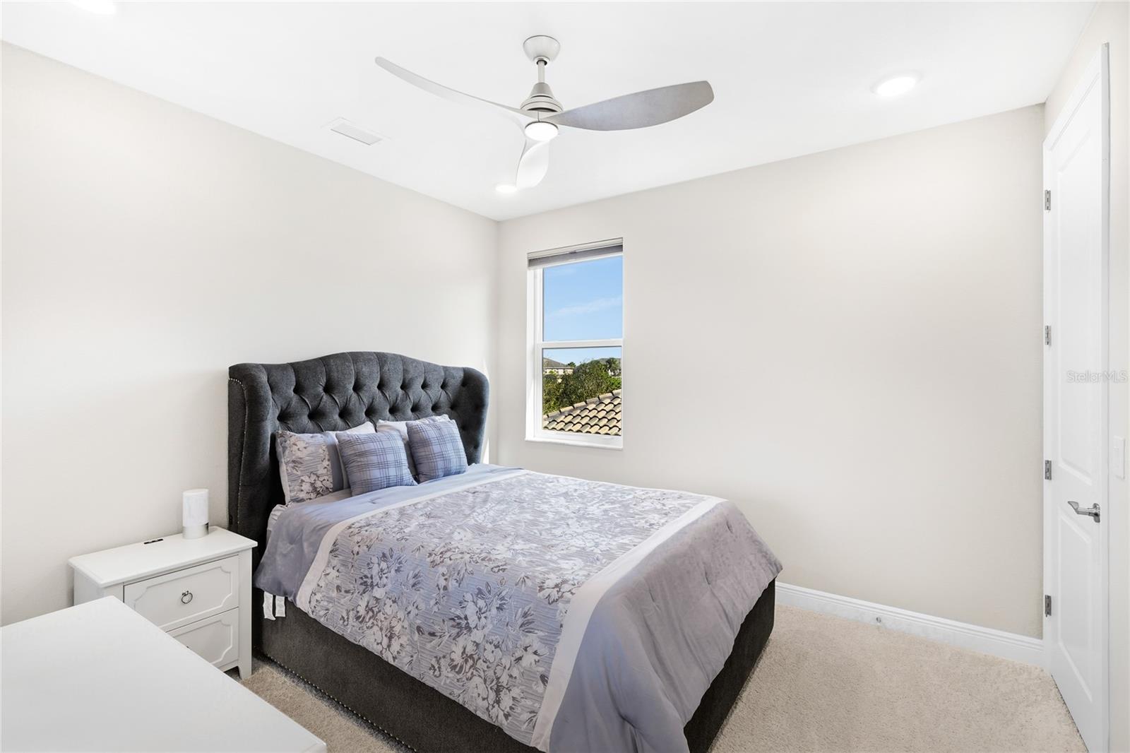 Image 30 of 45 For 4745 Antrim Drive