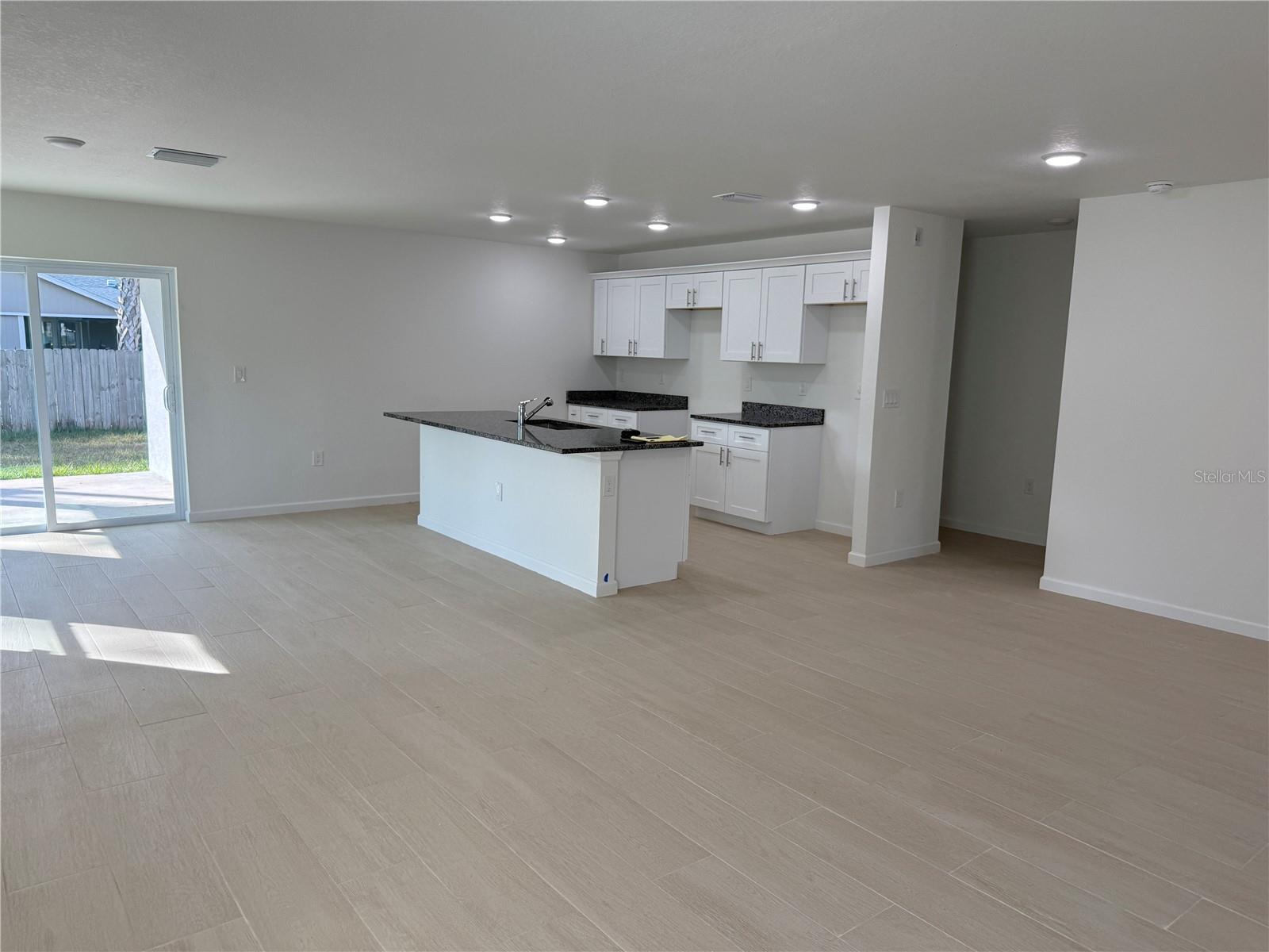 Image 6 of 28 For 4467 Eldron Avenue