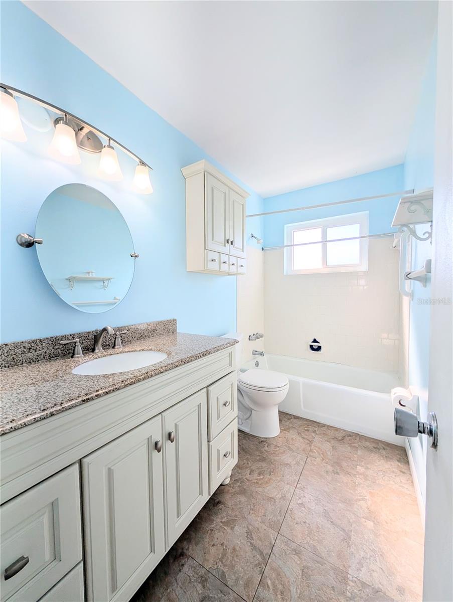 Image 14 of 25 For 1830 Sunny Drive D31