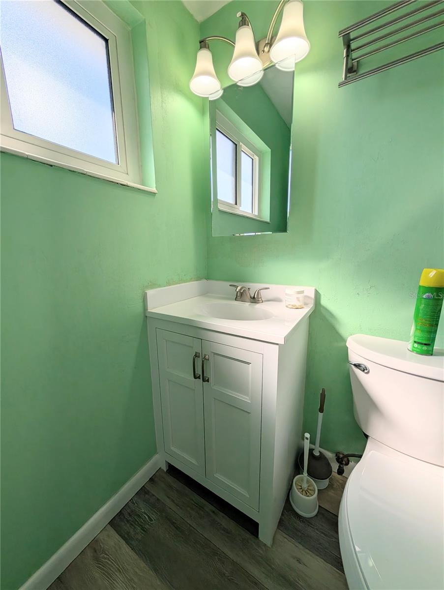 Image 24 of 25 For 1830 Sunny Drive D31