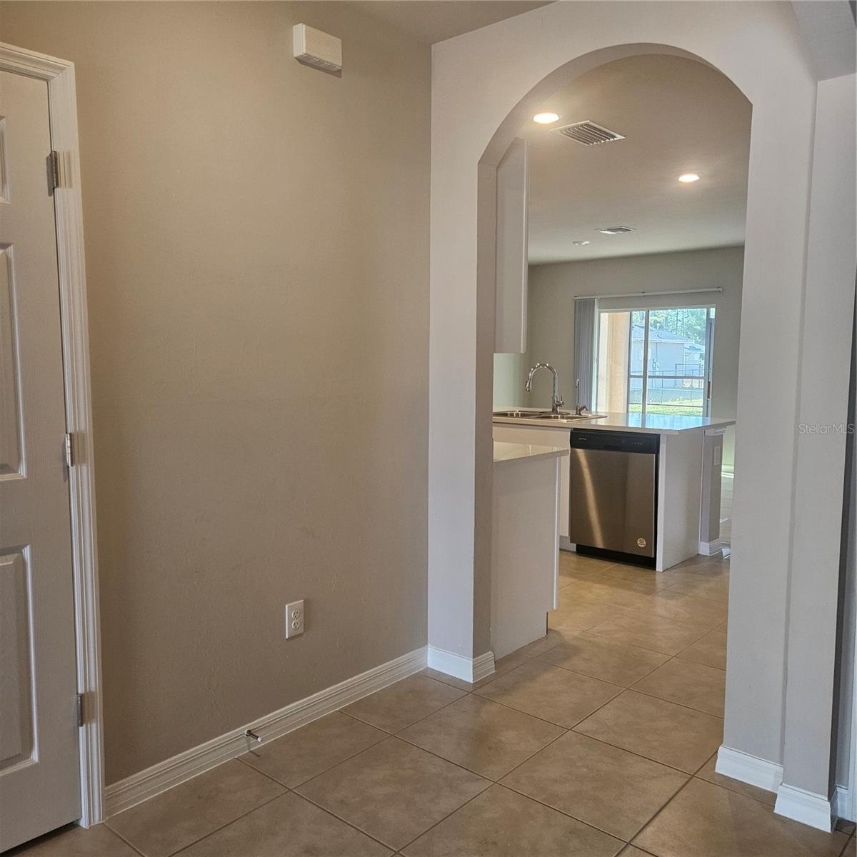 Image 17 of 39 For 1167 Allegheny Lane