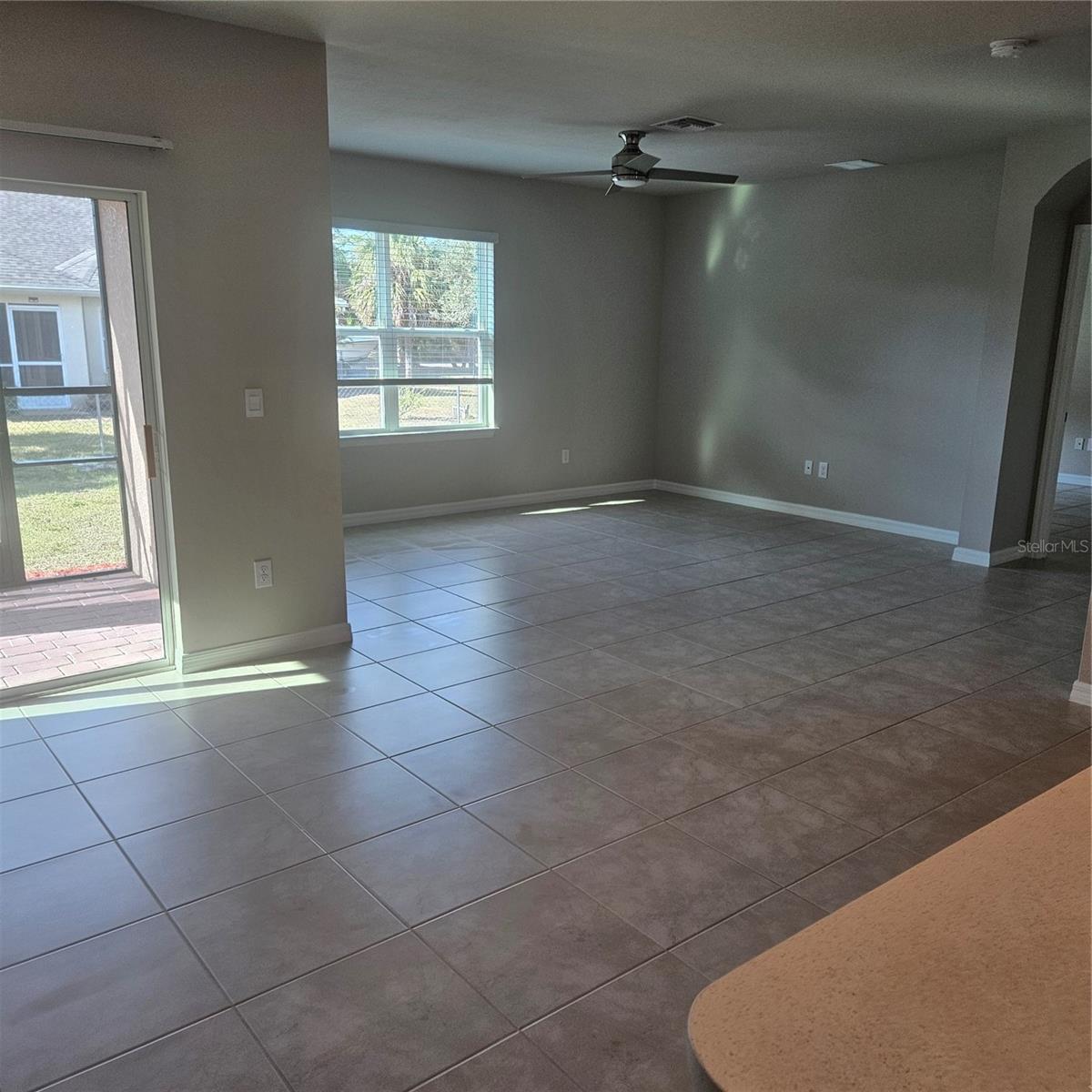 Image 8 of 39 For 1167 Allegheny Lane