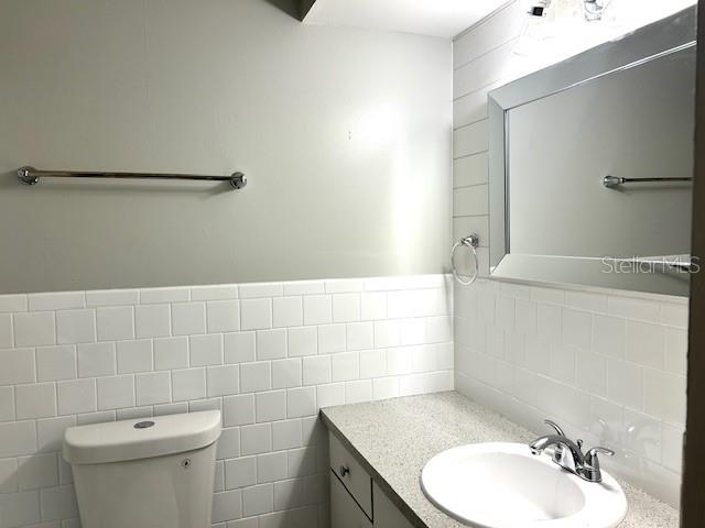 Image 10 of 26 For 3950 Roxane Boulevard 2b