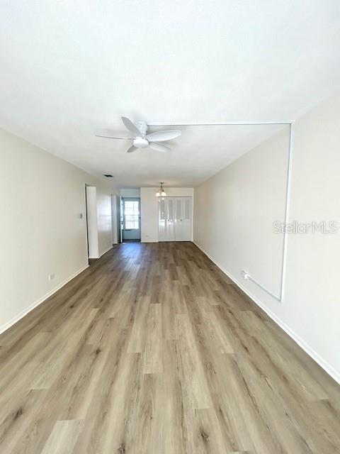 Image 15 of 26 For 3950 Roxane Boulevard 2b