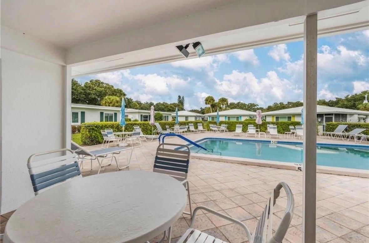 Image 22 of 26 For 3950 Roxane Boulevard 2b