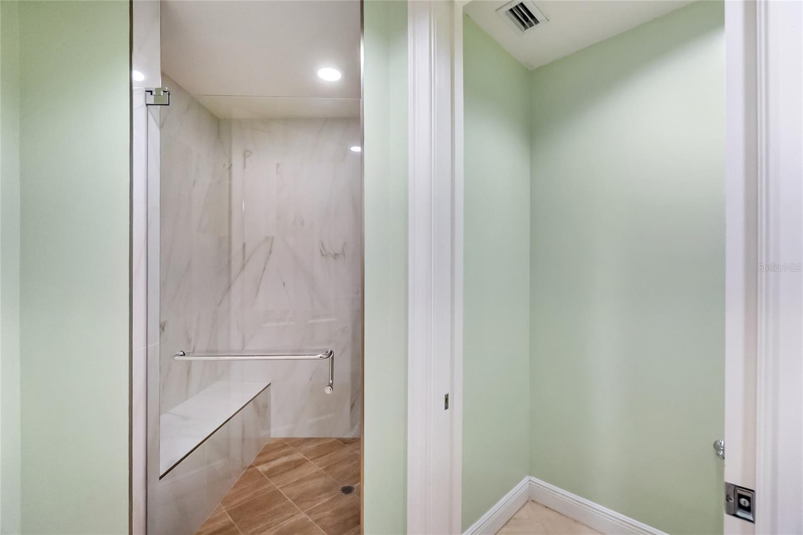 Image 31 of 34 For 1300 Benjamin Franklin Drive 305