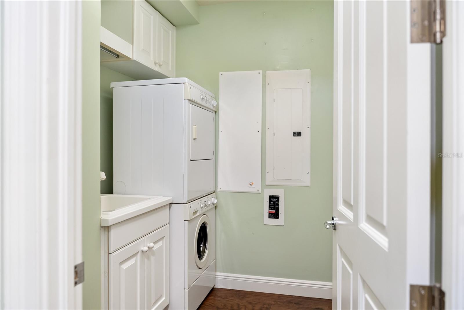 Image 34 of 34 For 1300 Benjamin Franklin Drive 305