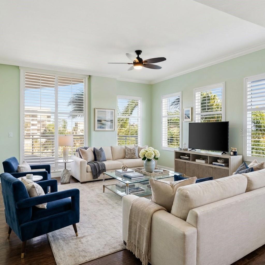 Image 4 of 34 For 1300 Benjamin Franklin Drive 305