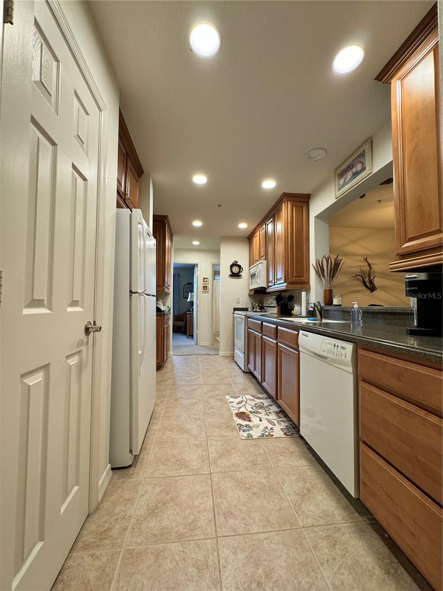 Image 11 of 46 For 7212 Hamilton Road 7212