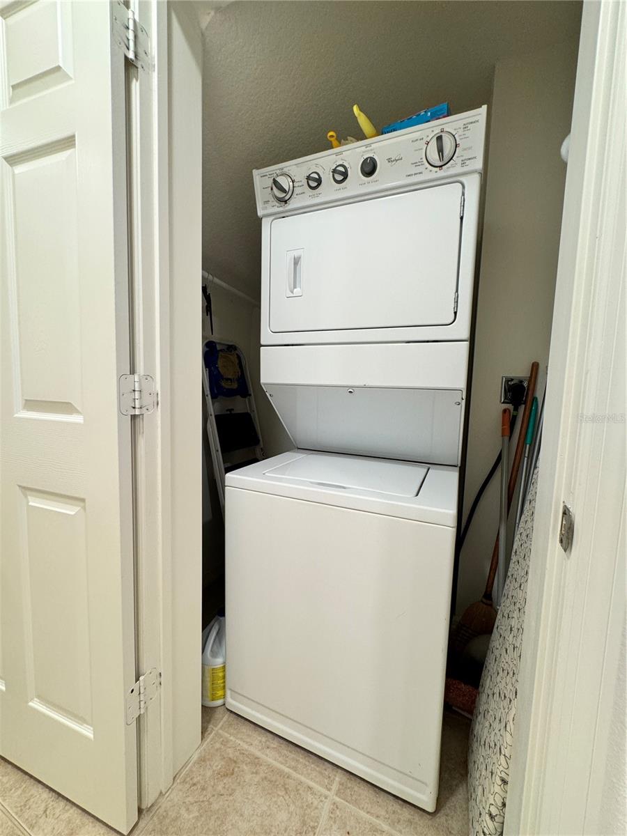 Image 15 of 46 For 7212 Hamilton Road 7212